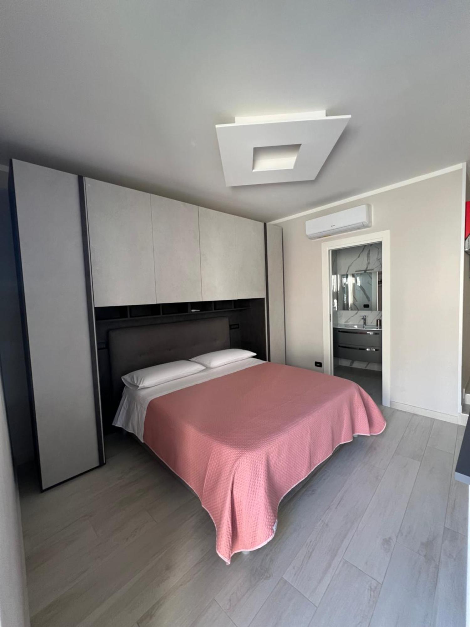 Brass Apartment Castellammare di Stabia Esterno foto